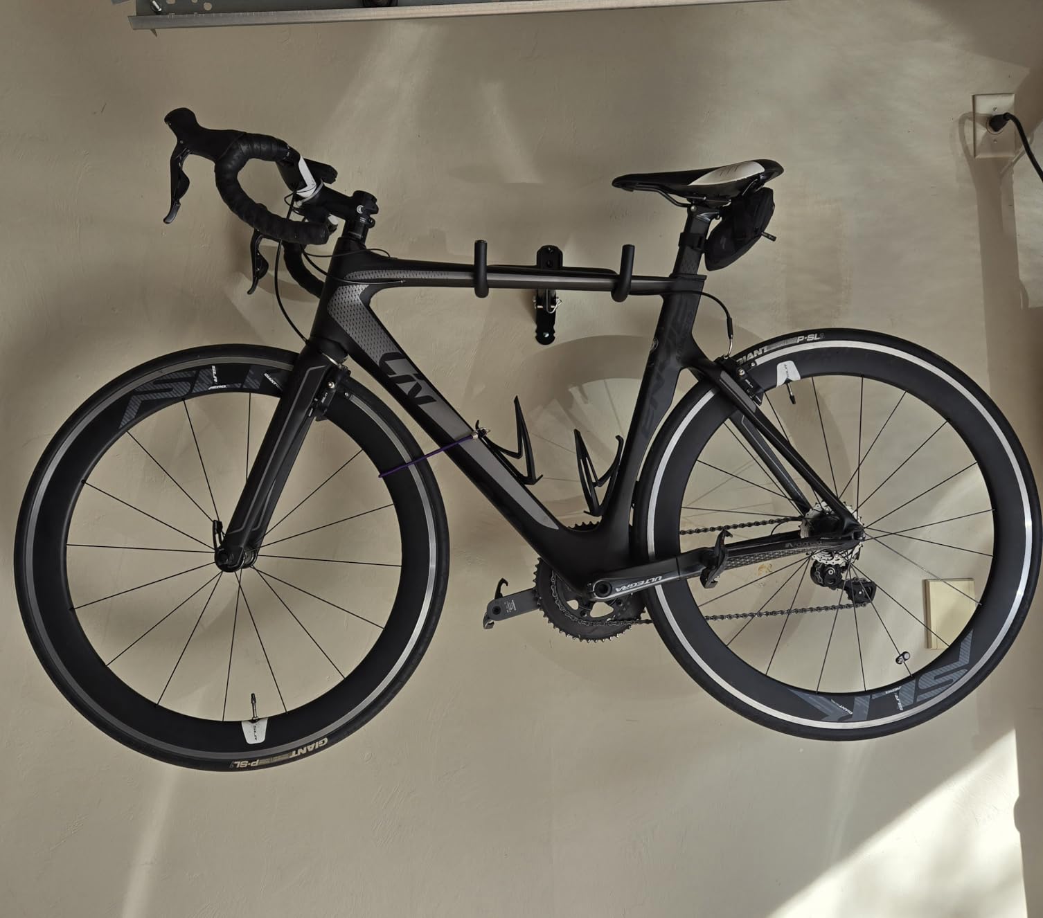 Gootus Bike Wall Mount Hanger - Horizontal Bicycle Indoor Storage Rack customer photo 1