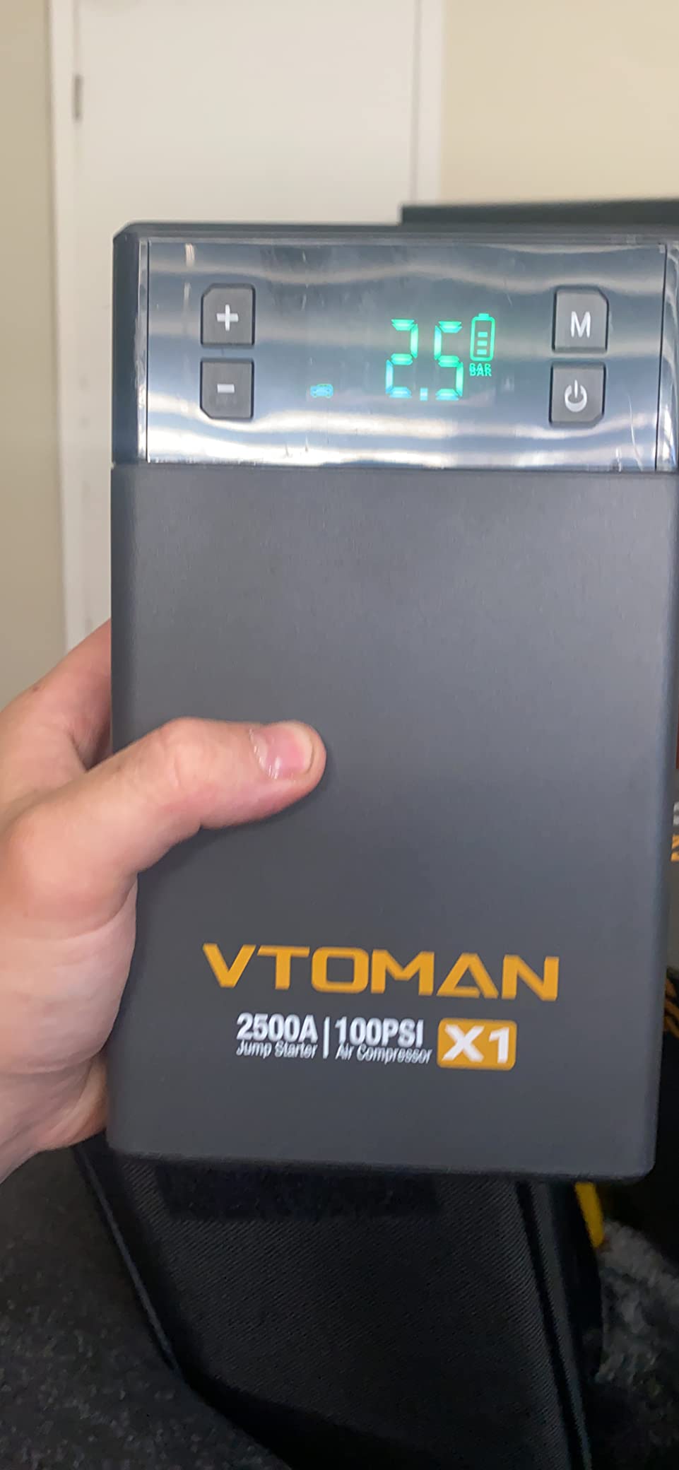 VTOMAN X1 LiFePO4 Jump Starter with Air Compressor, 12V Portable Jump Box customer photo 2