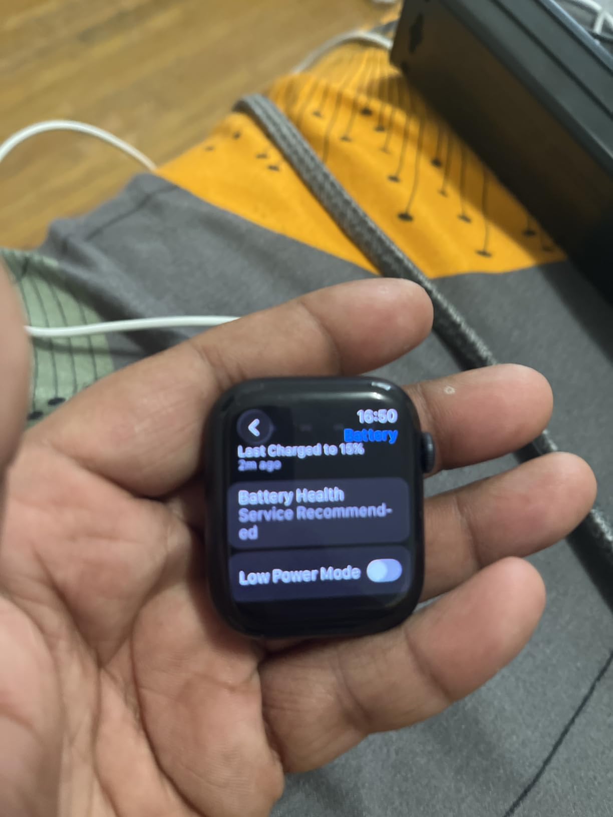 Apple Watch Series 8 Renewed Cellular customer photo 1