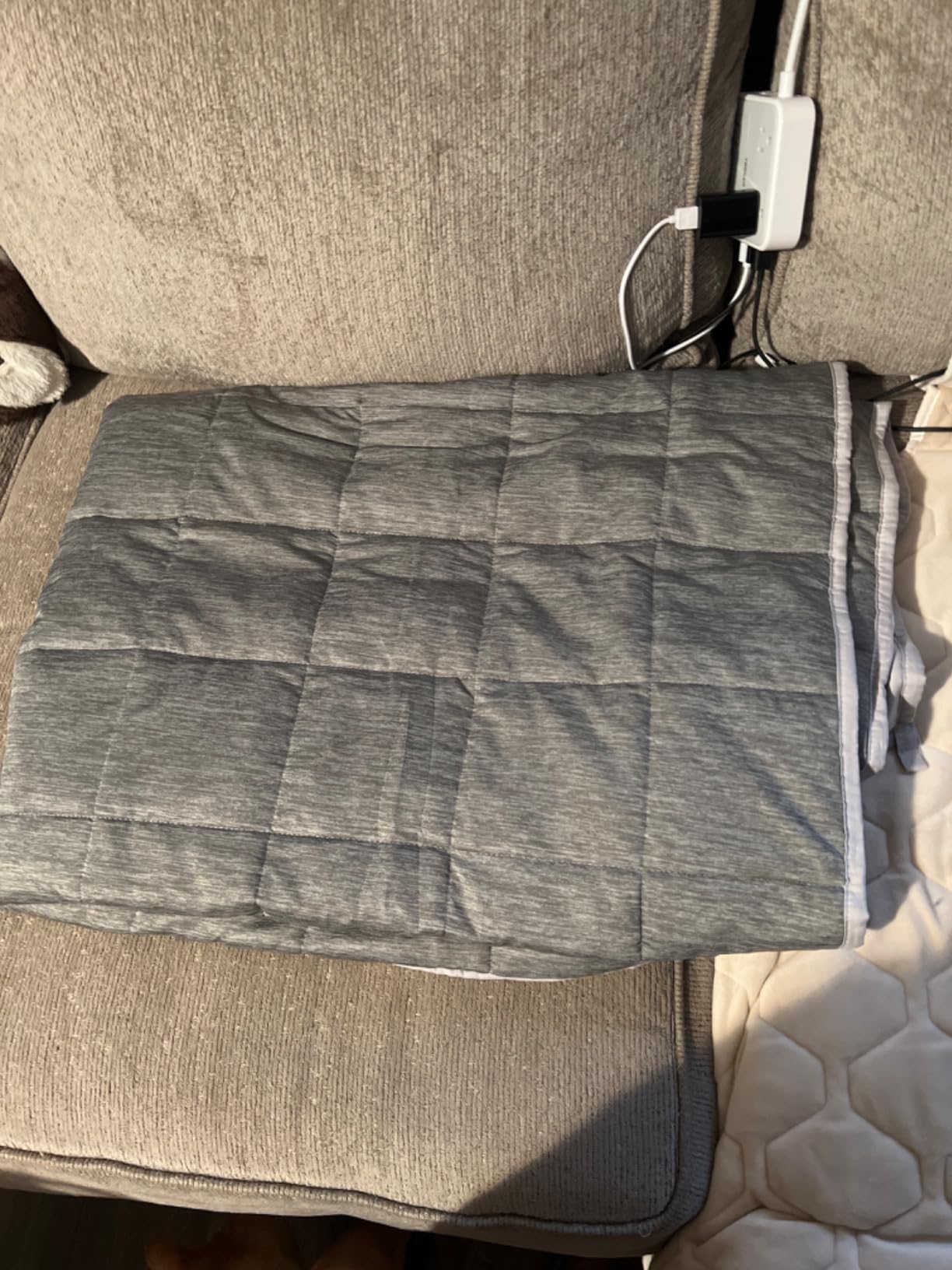 Satwip Weighted Blanket Queen Size 15 LBS, Cooling Weighted Blanket for Hot Sleepers, Cool Moire Jersey with Soft Breathable Sanded, 60 x 80 inches 15 Pounds, Purple customer photo 1