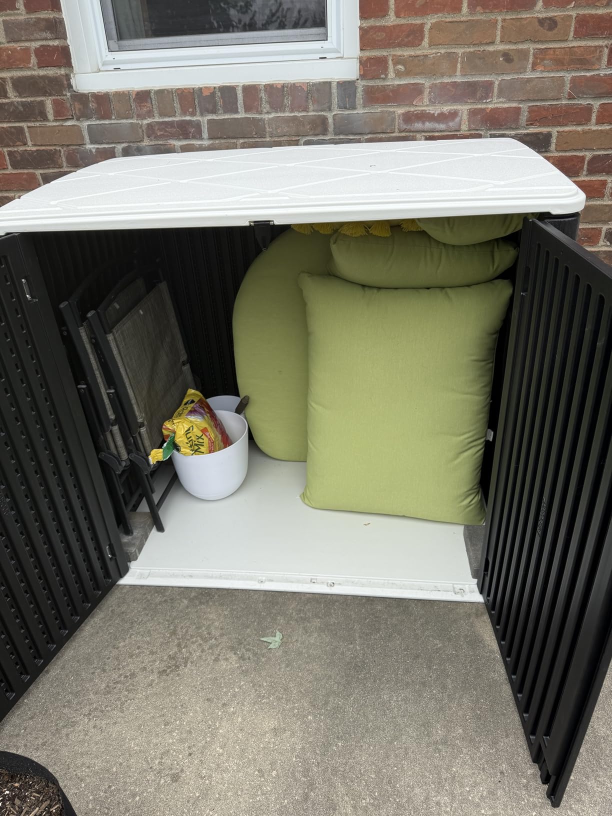 KINYING Outdoor Storage Cabinet Waterproof, Resin Vertical Outdoor Storage Shed for Patio Furniture, Garden Tools, Pool Accessories, Mower Storage (66 Cu.ft, Off White) customer photo 2