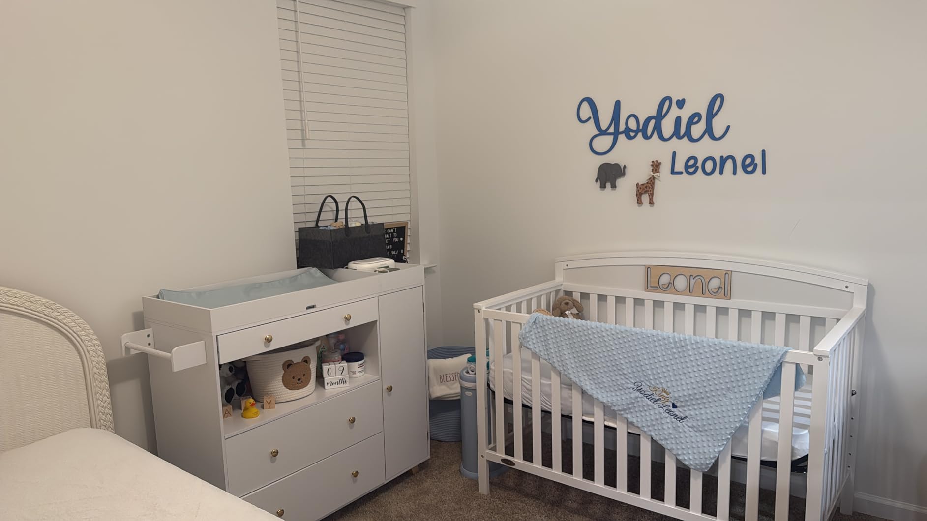 PAKASEPT Baby Changing Table, Modern Diaper Changing Station, Changing Table for Nursery with 2 Drawers & Shelves White customer photo 1