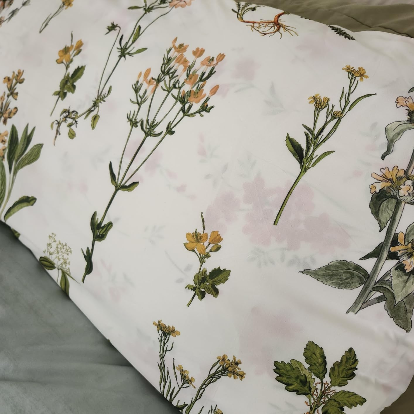 MUXHOMO Floral Duvet Cover customer photo 2