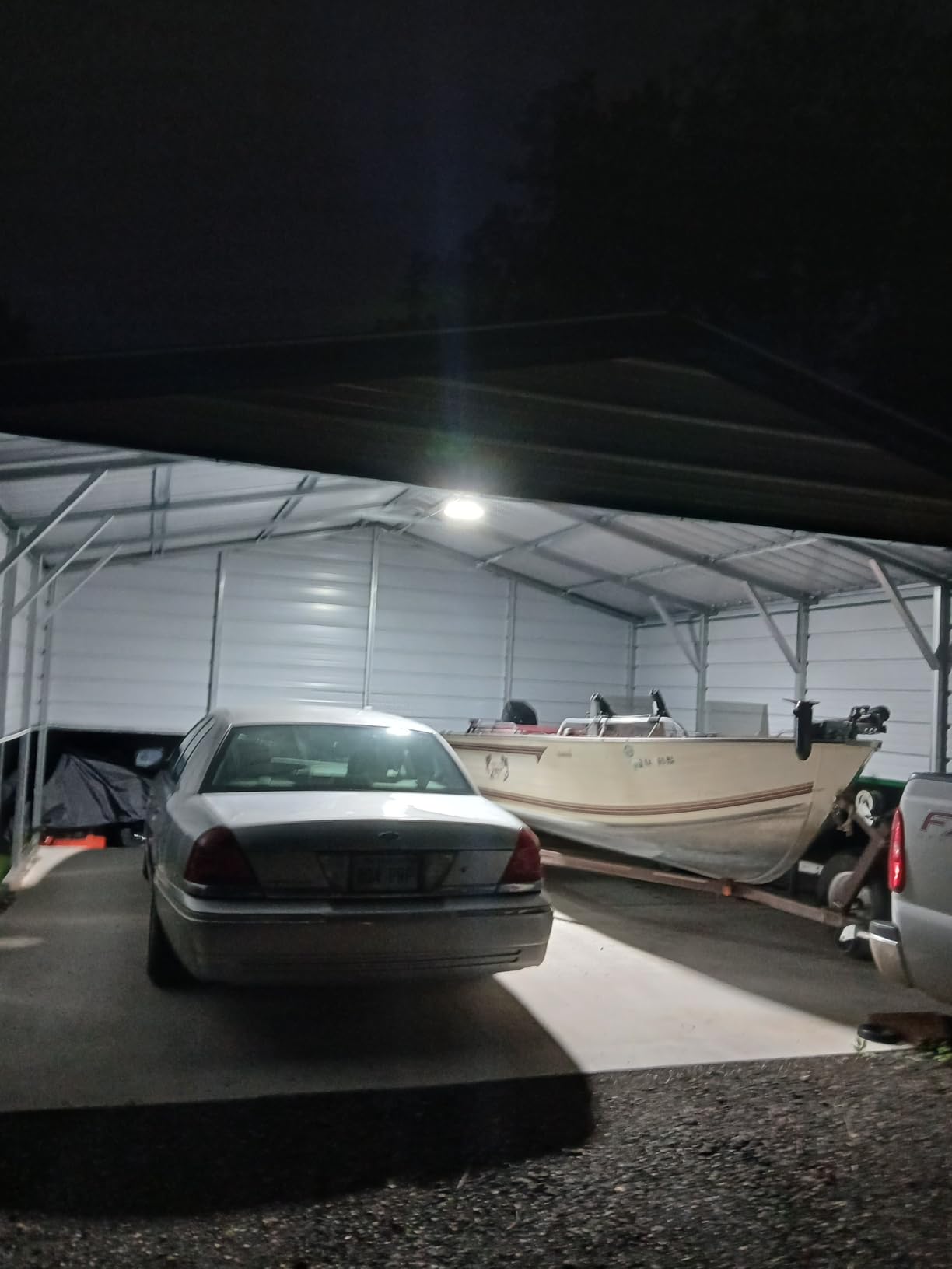 Motion Sensor Garage Light, 20000LM 200W Garage Lights Ceiling Led Motion Activated,Motion Light Indoor with Dusk to Dawn, E26/E27 Screw in Shop Light for Basement Barn Attic Warehouse customer photo 2
