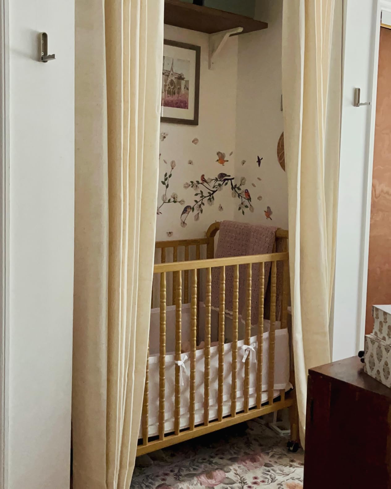 DaVinci Jenny Lind 3-in-1 Convertible Mini Crib, Honey customer photo 1