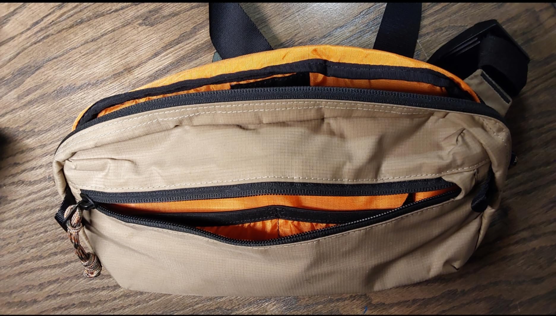 tomtoc 1.5L Sling Bag with RFID Blocking Crossbody Chest Pack for Men Women customer photo 1