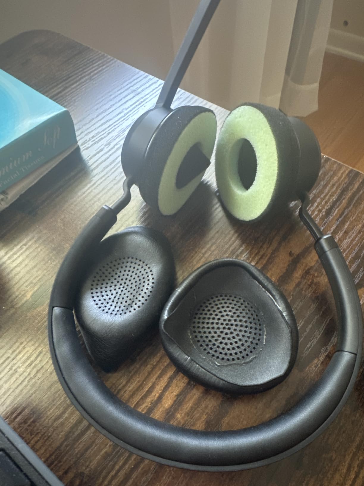 Lenovo Wireless VoIP Headset Teams Certified, Noise-Canceling Mic, Bluetooth 5.3 Multipoint, USB-A Receiver, 31-Hour Talk & 60-Hour Playback, Lightweight Over-Ear Design, Replaceable Earcups customer photo 2