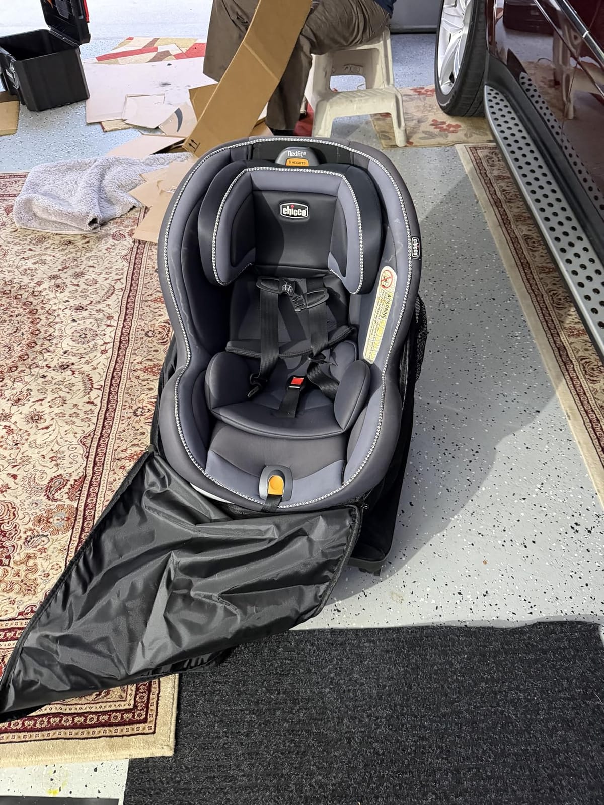 TUGUAN Car Seat Travel Bag for Airplane with Spinner Wheels, Infant Car Seat Bags for Air Travel with Hard Bottom, Padded Car Seat Backpack, Large Car Seat Storage Bag Airport Check, Green customer photo 2