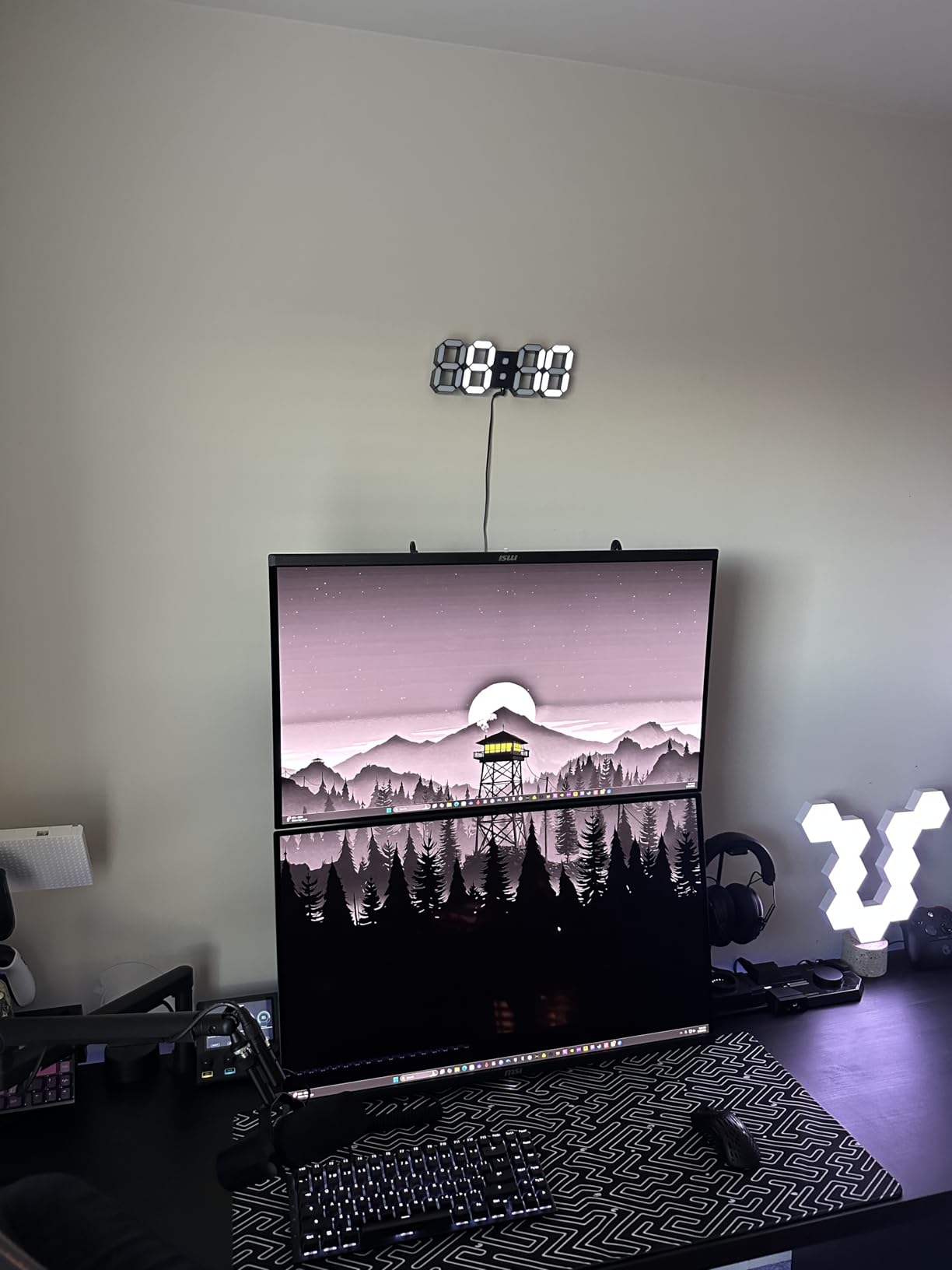 MSI MAG 321UP customer photo 1