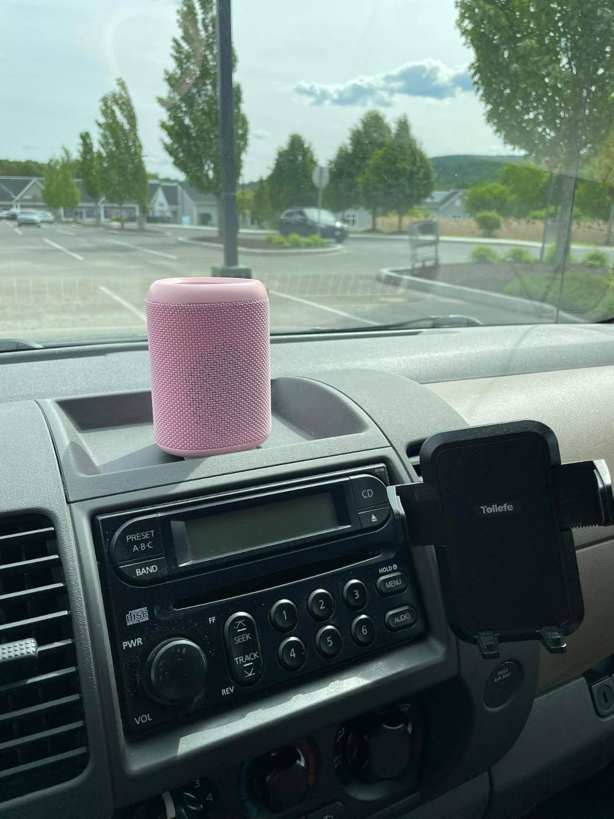 CHIFENCHY Bluetooth Speaker customer photo 1