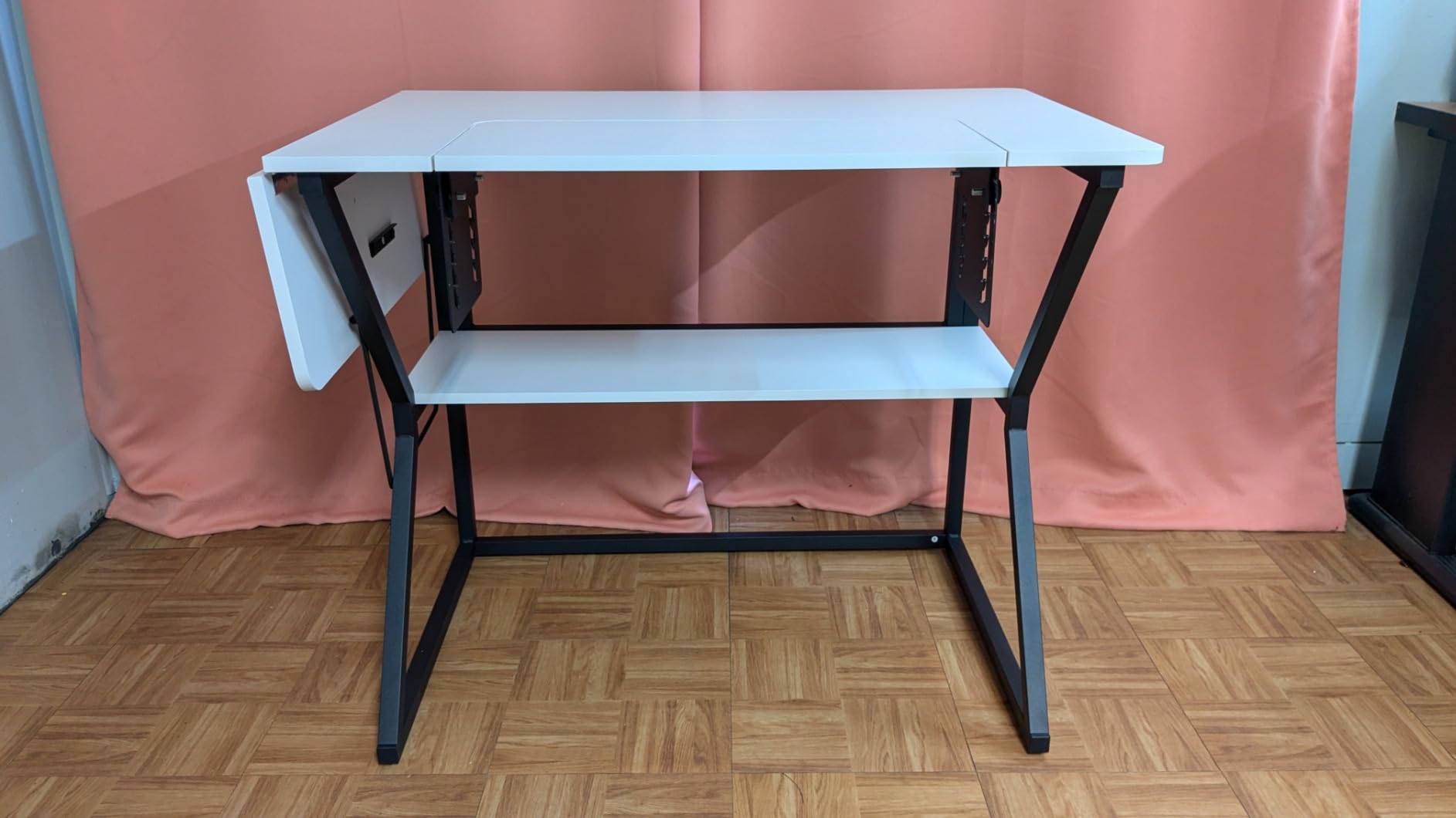 Sewing Table, Large Sewing Machine Table with Adjustable Platform and Storage Shelf - White customer photo 1
