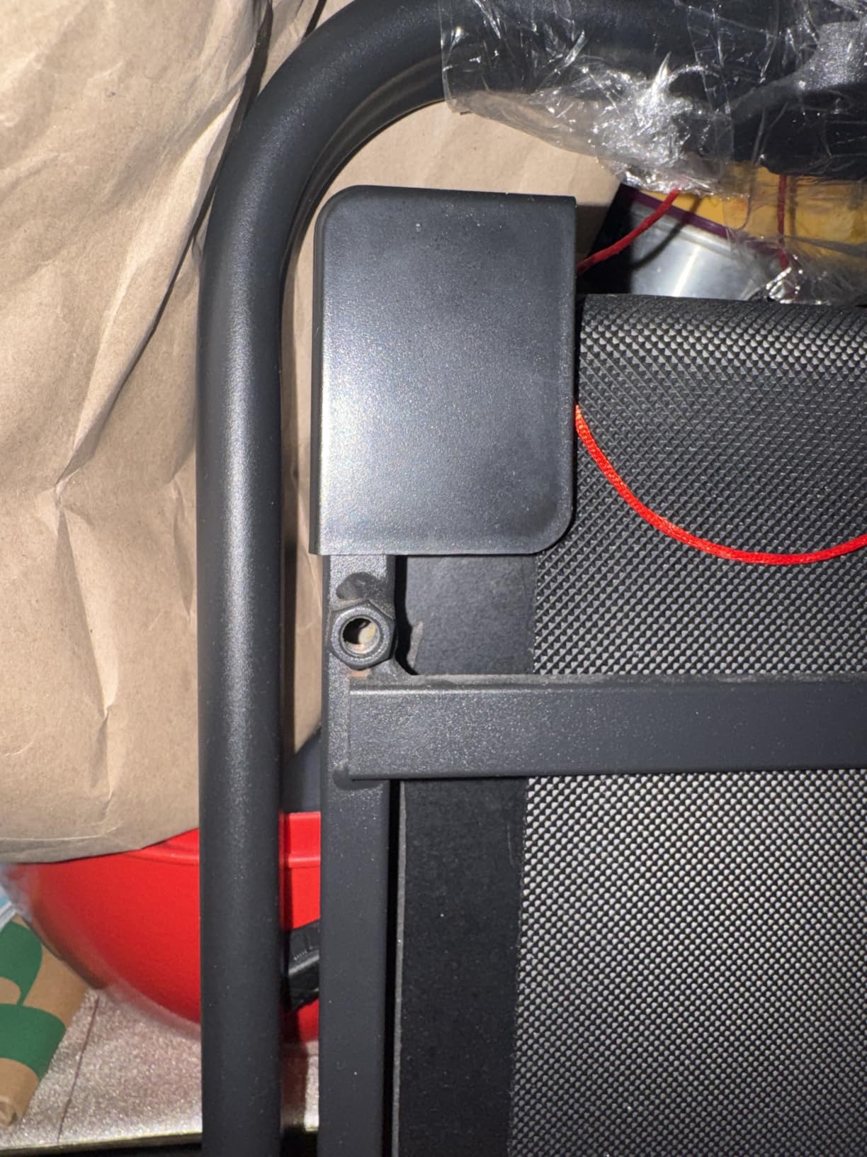 THERUN Walking Pad with Handle Bar, 2 in 1 Under Desk Portable Treadmill customer photo 1