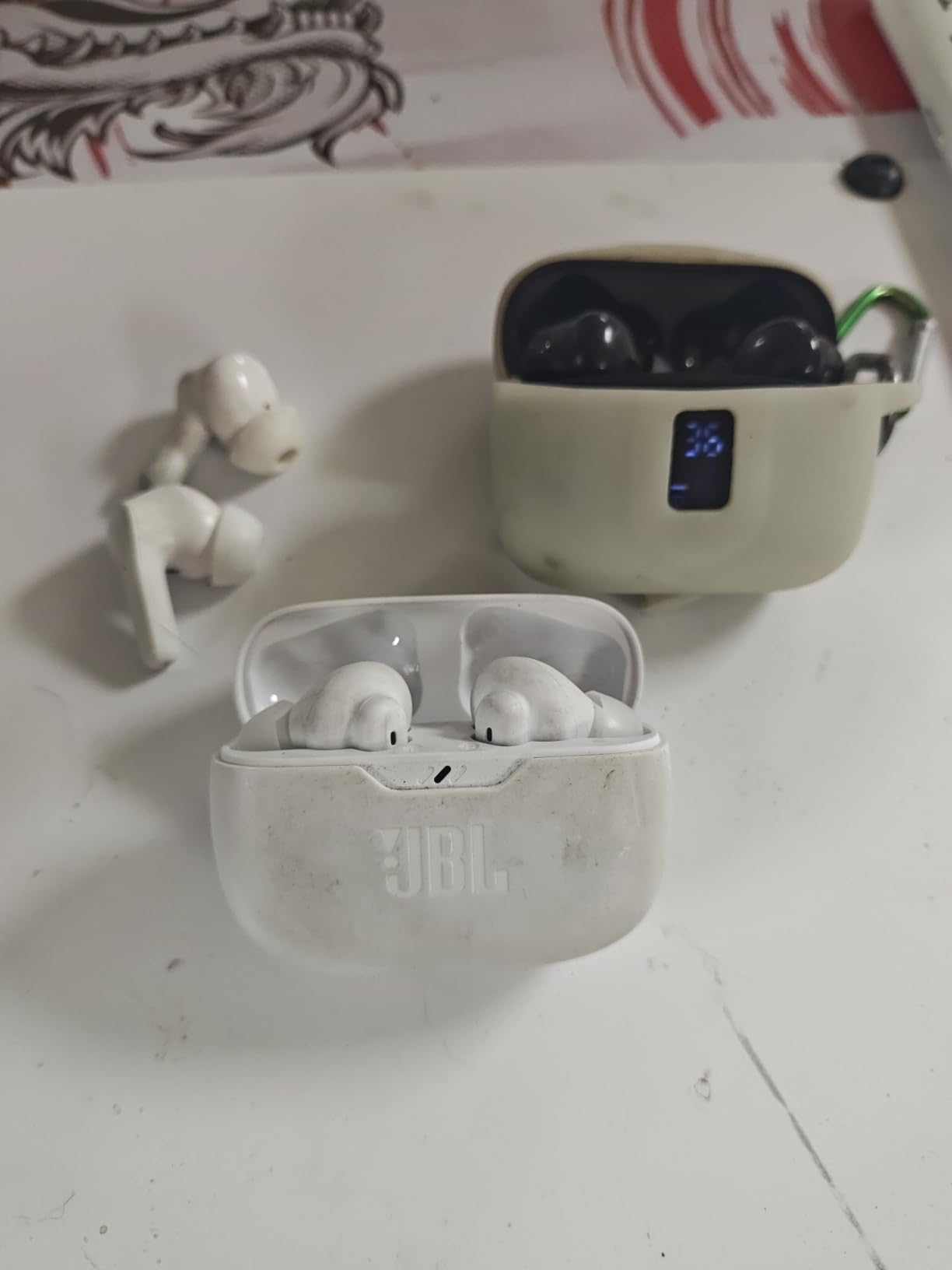 JBL Vibe Beam 2 - True Wireless Noise Cancelling Earbuds with JBL Pure Bass Sound & Smart Ambient Technology, 4mics for Crisp, Clear Calls, up to 40Hrs of Playback, IP54 Dust & Water Resistant (Blue) customer photo 1