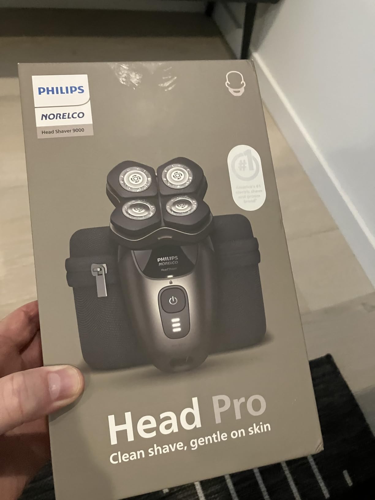Philips Norelco Head Shaver Pro 9000 Electric Shaver, Clean & Gentle Shave customer photo 2
