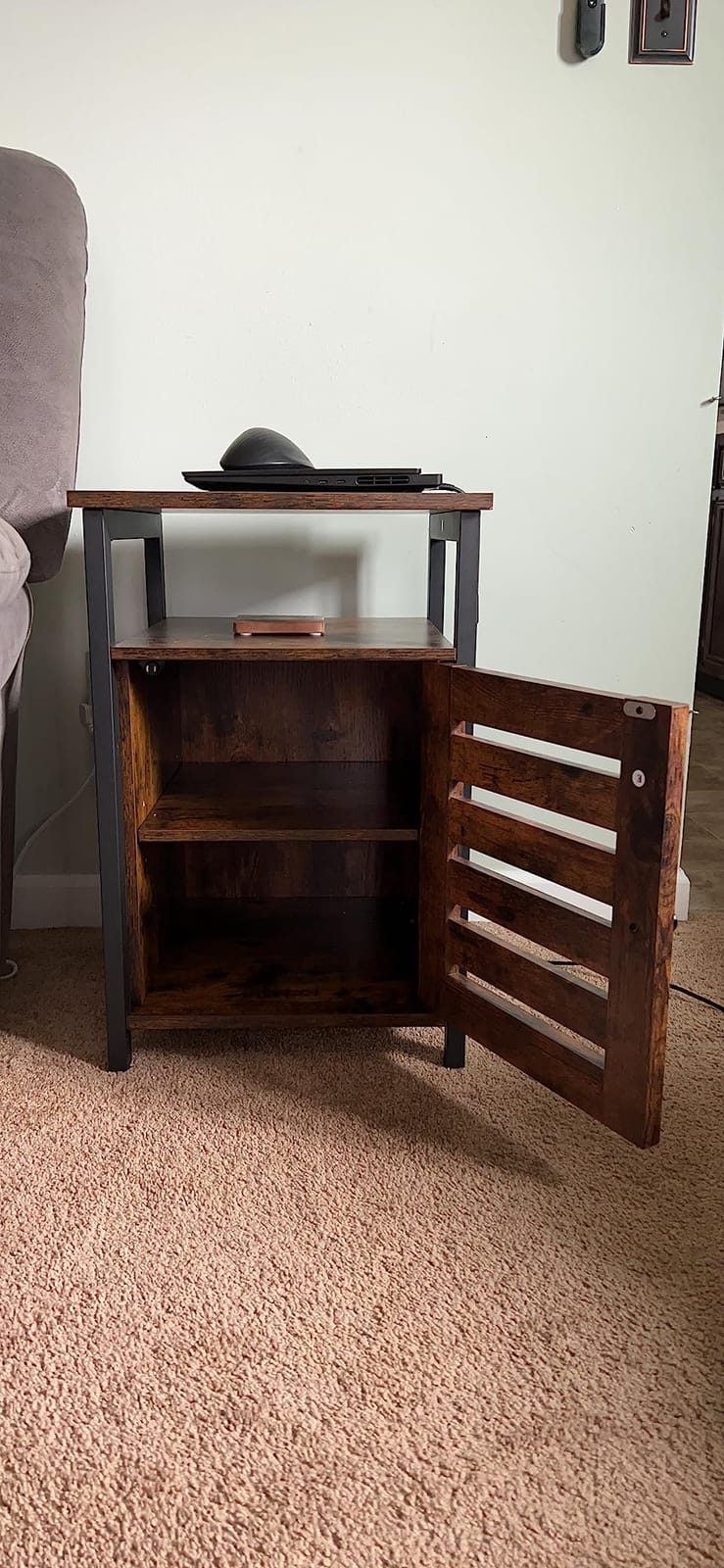 VASAGLE 5-Drawer Dresser, Chest of Drawers, 31.5 x 15.7 x 47.4 in customer photo 1