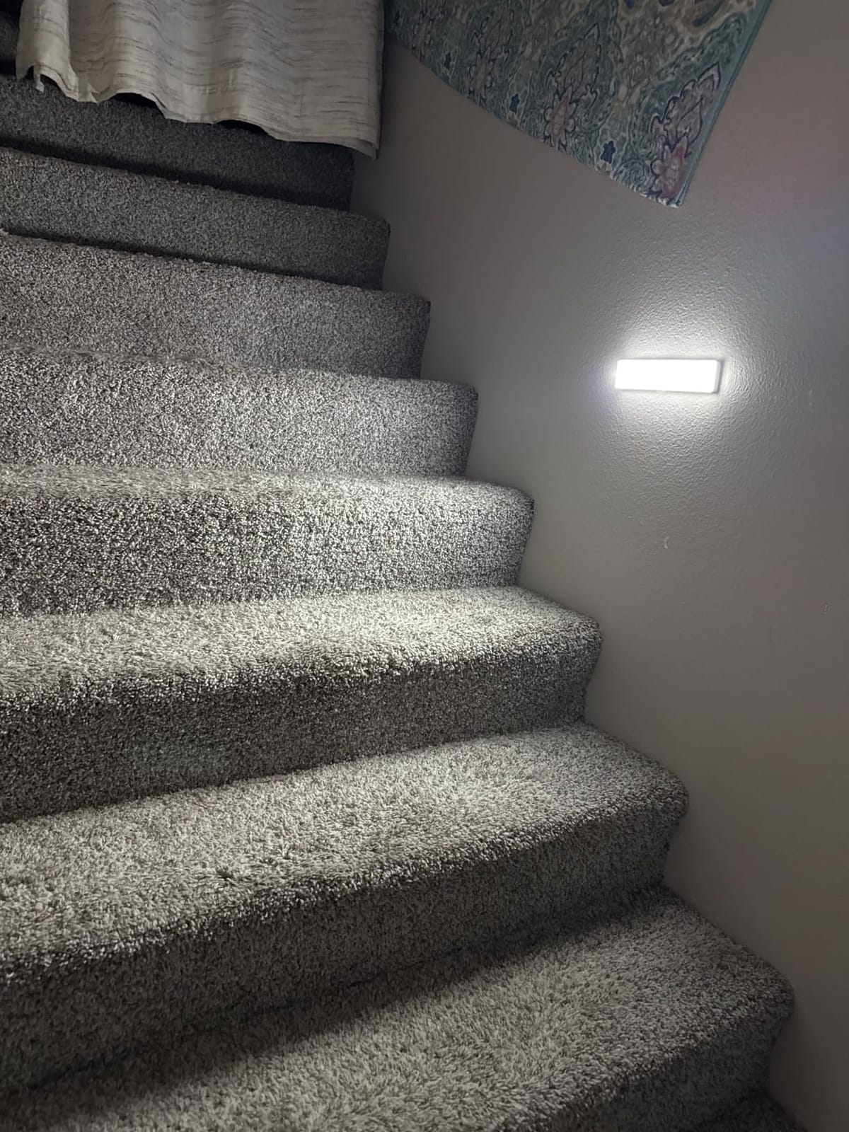 6 Pack Under Cabinet Lighting, USB Rechargeable Motion Sensor Light Indoor, Battery Operated Closet Light, LED Cabinet Lights, Stick On Dimmable Under Counter Lights for Kitchen customer photo 2