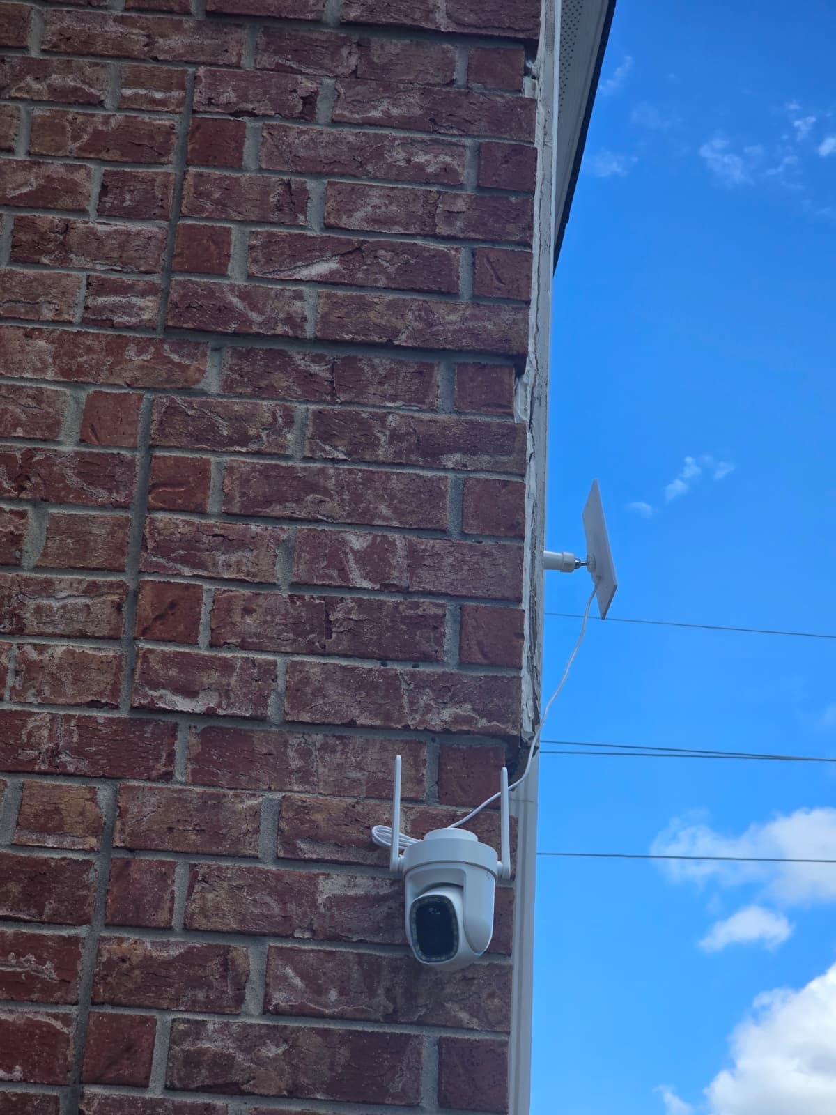 4K Solar Security Cameras Wireless Outdoor with Local Storage Base customer photo 1