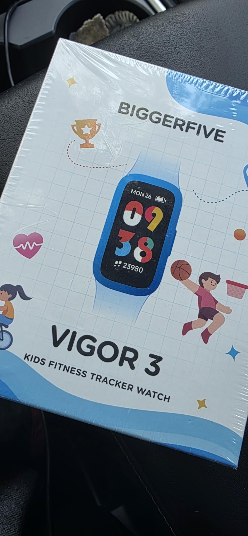 BIGGERFIVE Vigor 3 Kids Watch Fitness Tracker for Boys Girls Age 5-15 customer photo 2