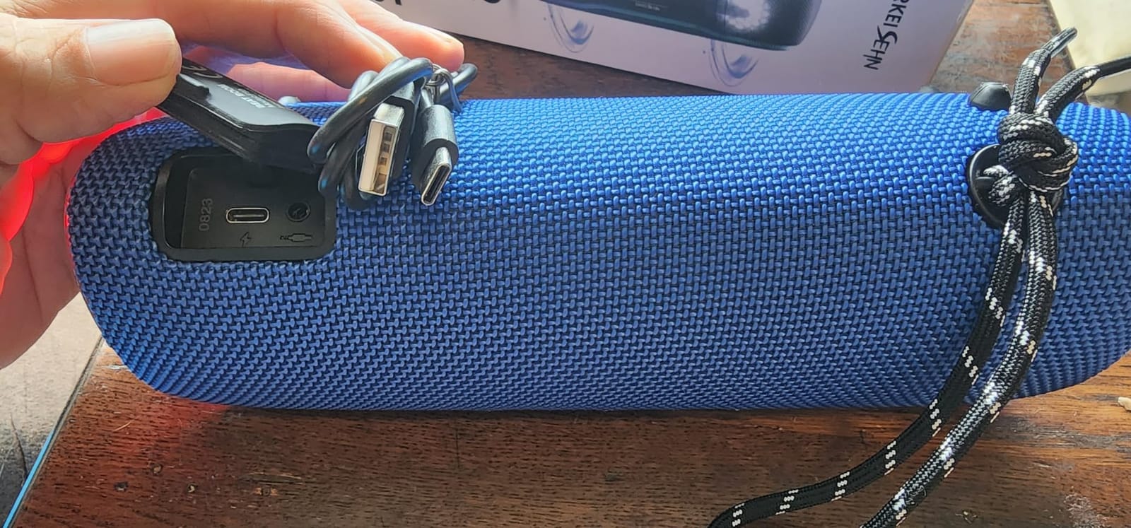 Bluetooth Speaker, IPX7 Waterproof, 50W Peak/25W RMS, Matte Black customer photo 1