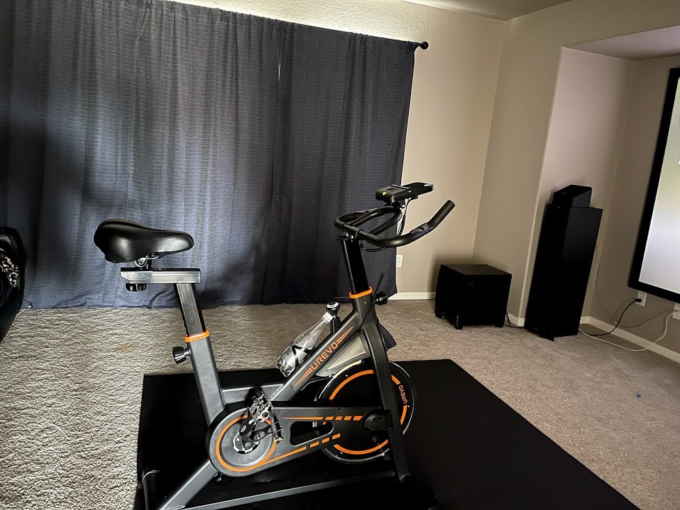 UREVO Smart 11% Treadmill customer photo 1